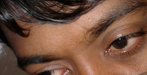 ছেলেদের কান্নার ছবি