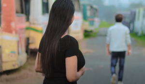 হাত ছেড়ে চলে যাওয়ার পিক