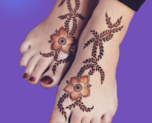 পায়ের সুন্দর মেহেদি ডিজাইন