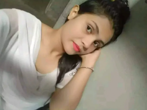 মেয়ের ছবি