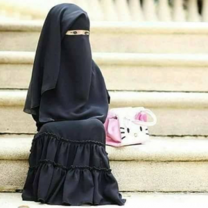 ছোট মেয়েদের হিজাব পরা পিকচার