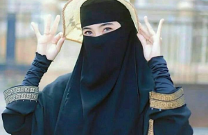 বোরকা পরা পিকচার