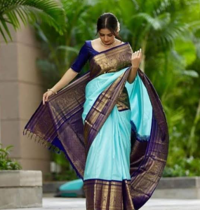 বৃষ্টিময় প্রাকৃতিক দৃশ্যের পিকচার